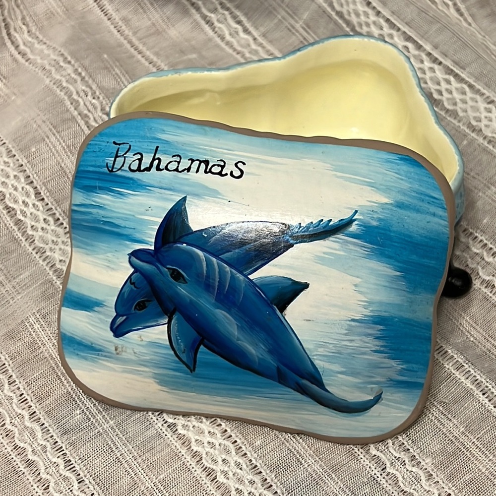 Hand Painted Ceramic Box - Picture 9 of 11